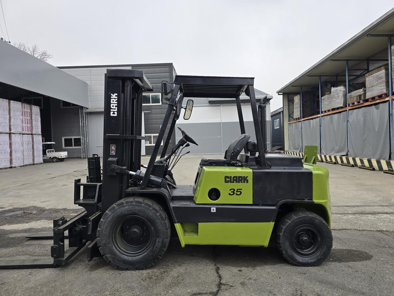 중고지게차 저렴한 삼성 클라크 3.5톤 힌지드 디젤지게차