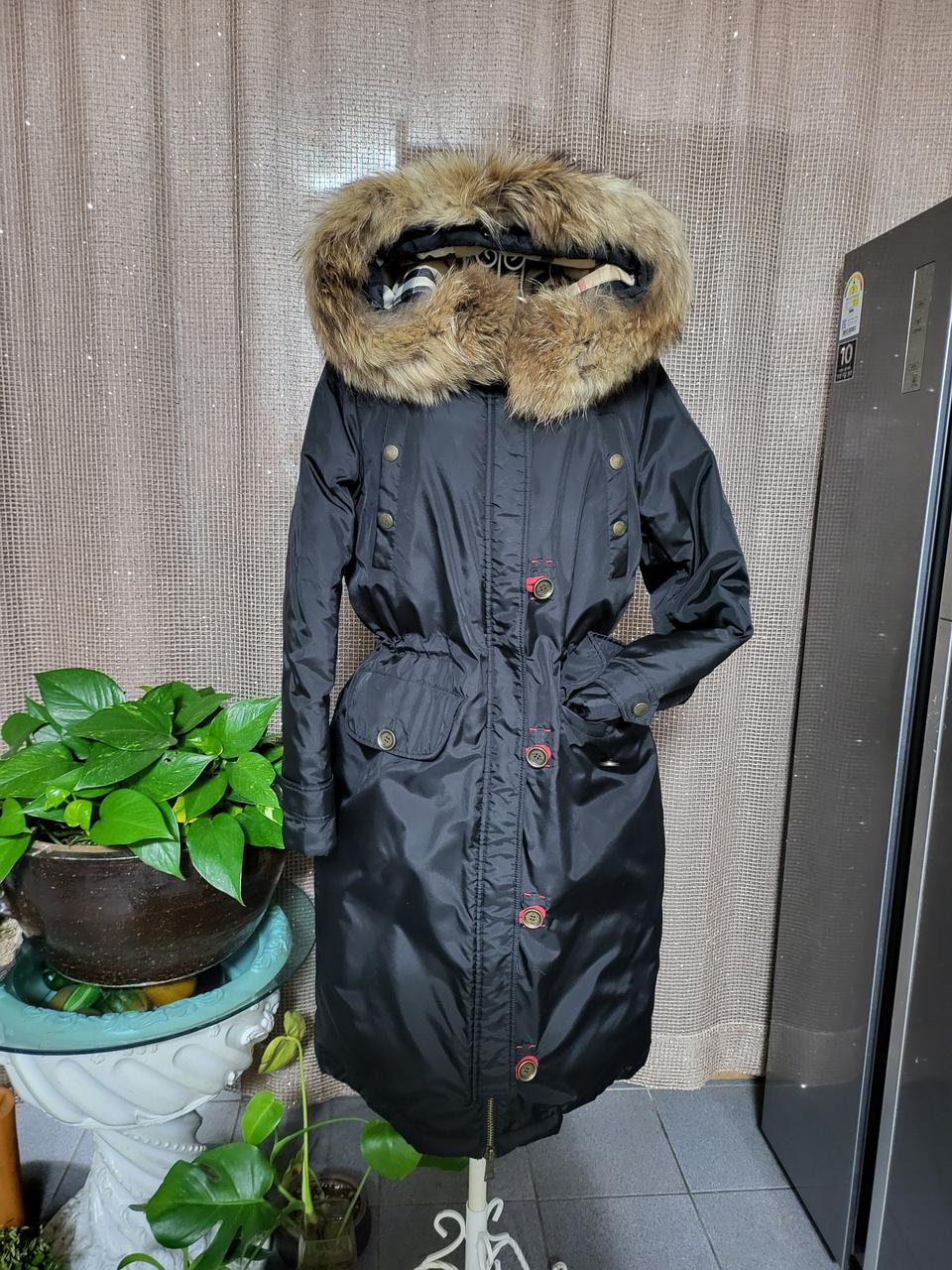 여 (L)버버리. 롱패딩