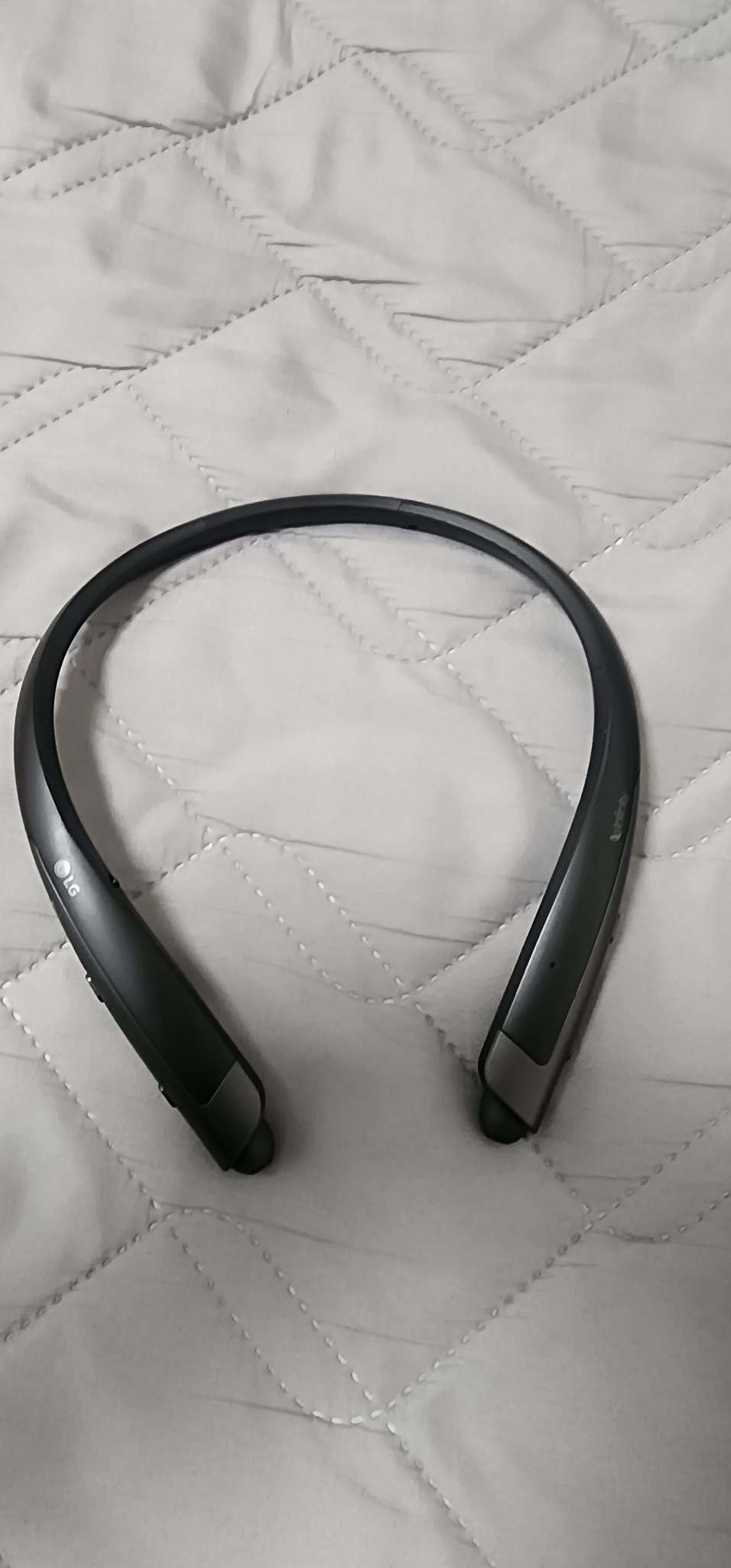 LG HBS-1700 팔아요