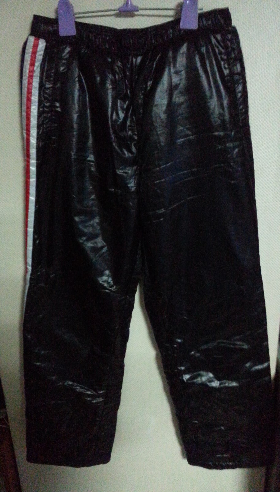 뱅뱅 레저 트레이닝 패딩 팬츠 블랙 유광 32인치