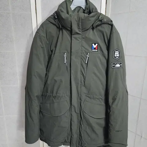 밀레 남성패딩100 구스패딩 엄청따뜻