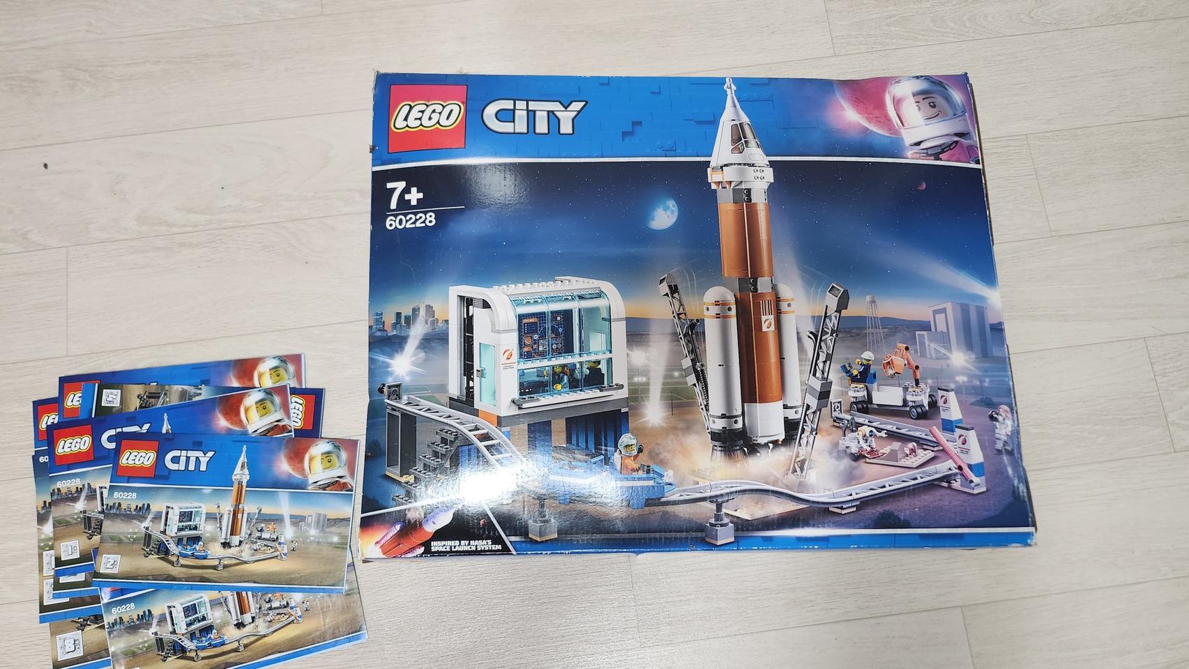 레고 시티 60228 / 나사 스페이스 미션 우주 로켓과  발사 관제소