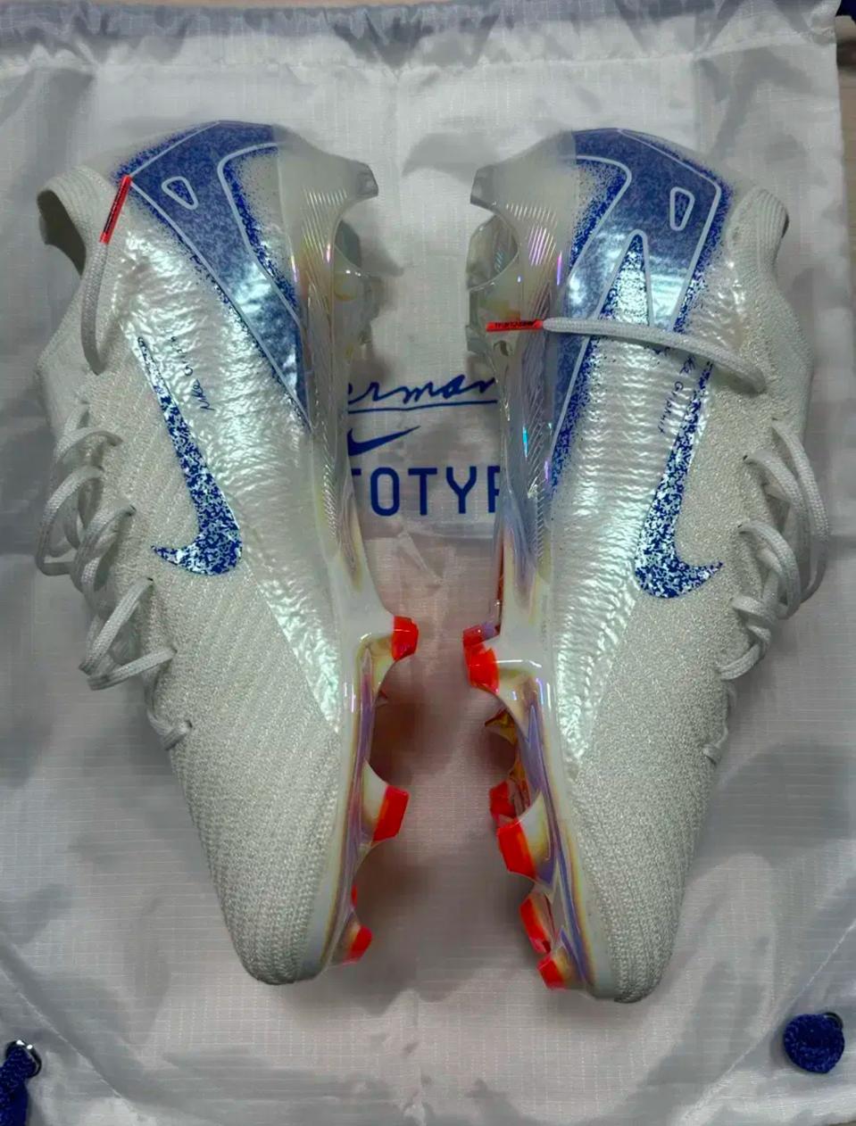 나이키 베이퍼 16 블루프린트 한정판 260 사이즈