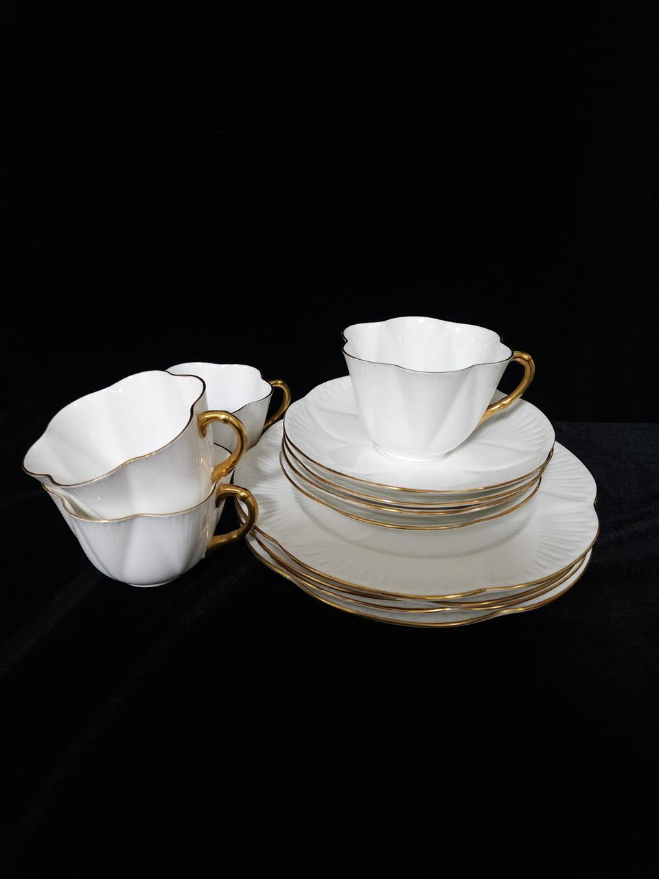 영국 쉘리 데인티 트리오 찻잔세트