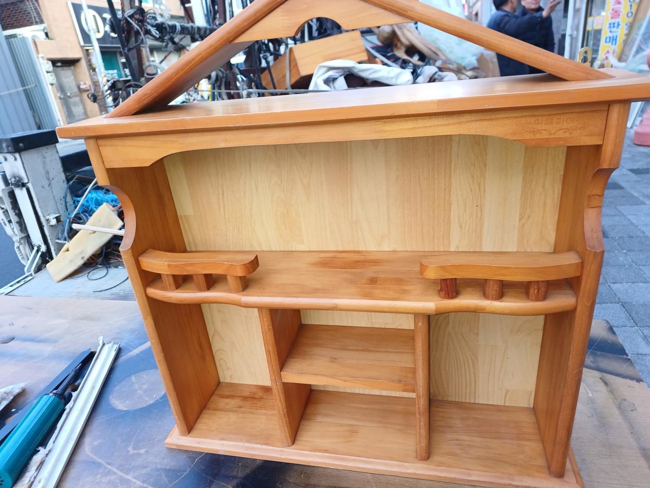 옛날 집모양원목선반  66 70 15