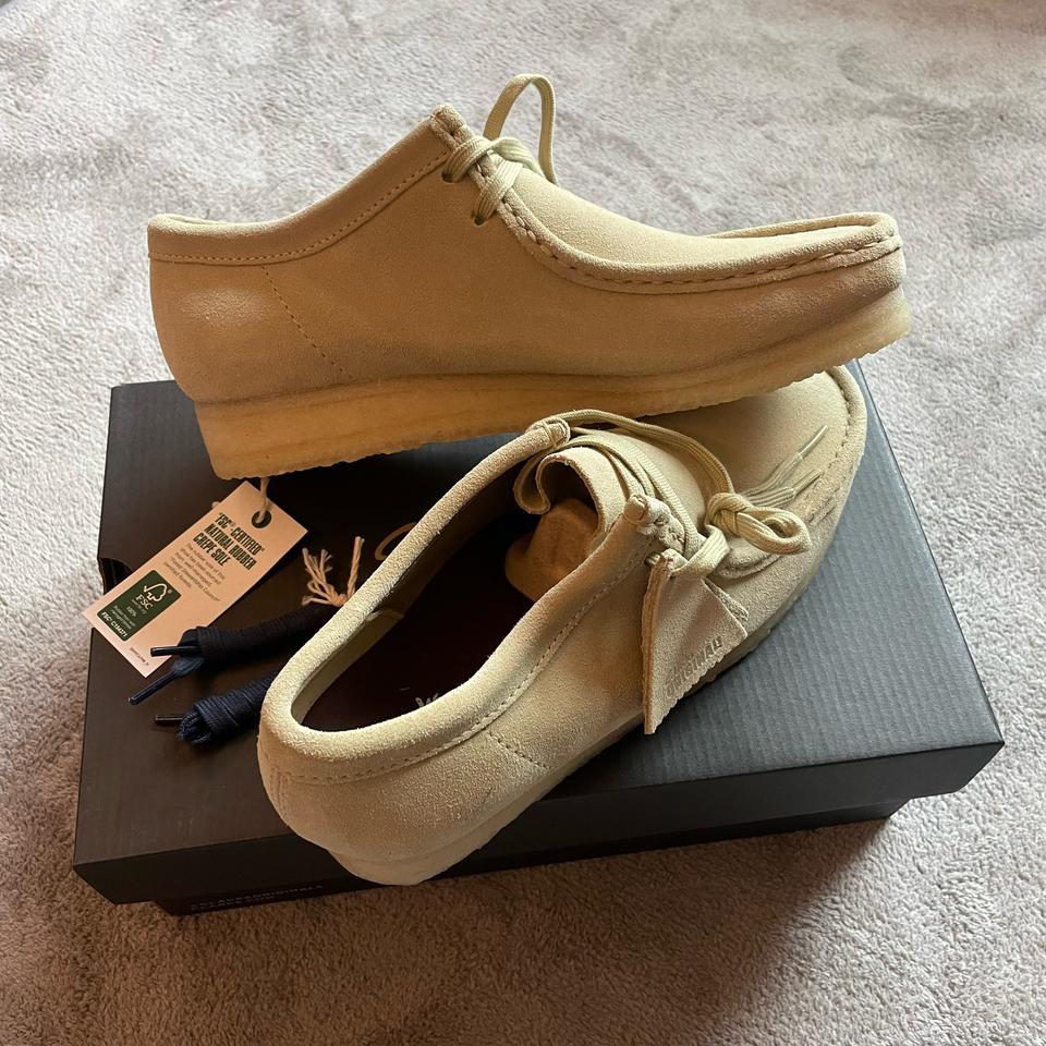 새상품 클락스 왈라비 메이플 스웨이드 UK6.5