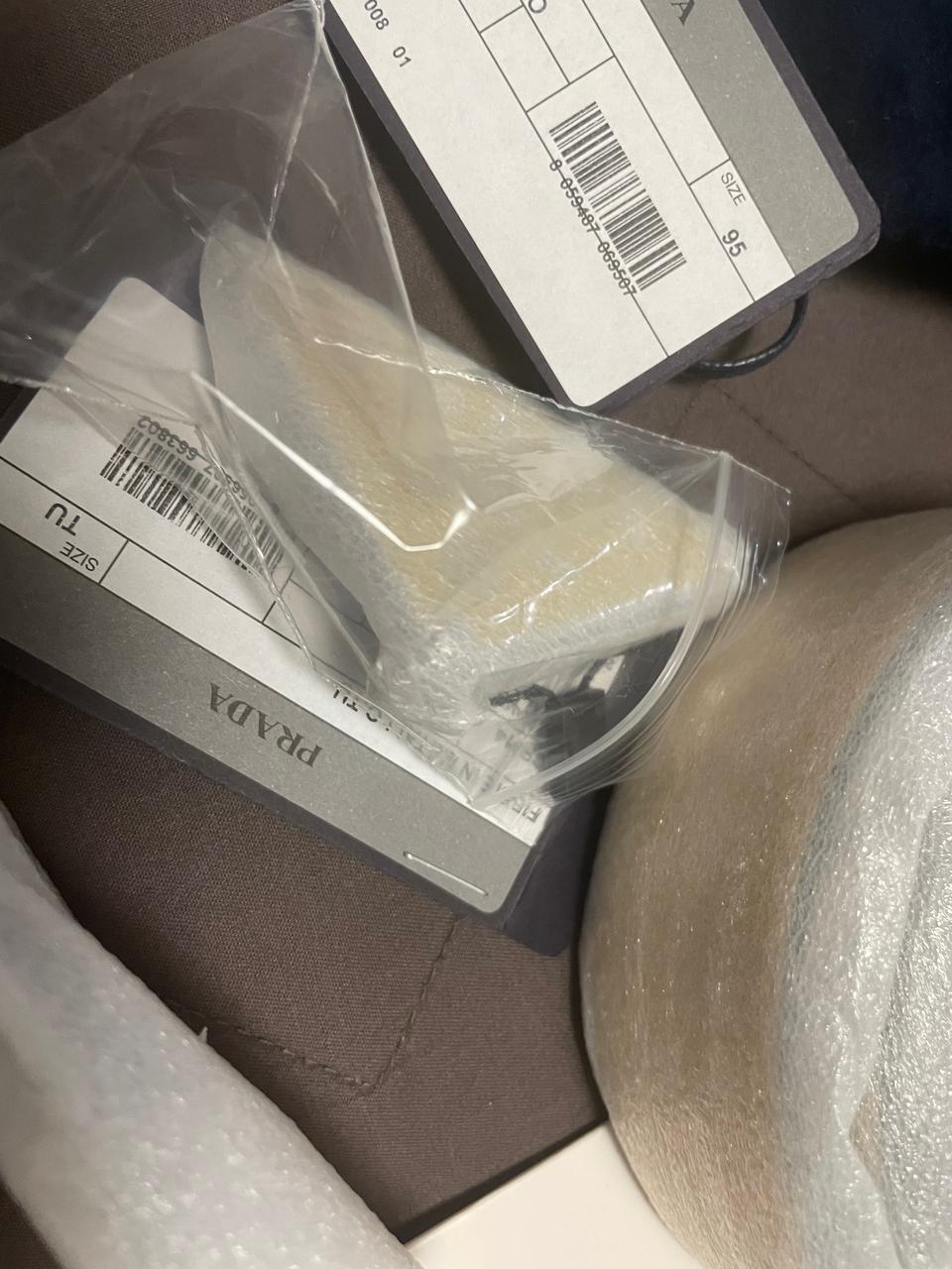 PRADA 프라다 리버서블 사피아노 가죽 벨트