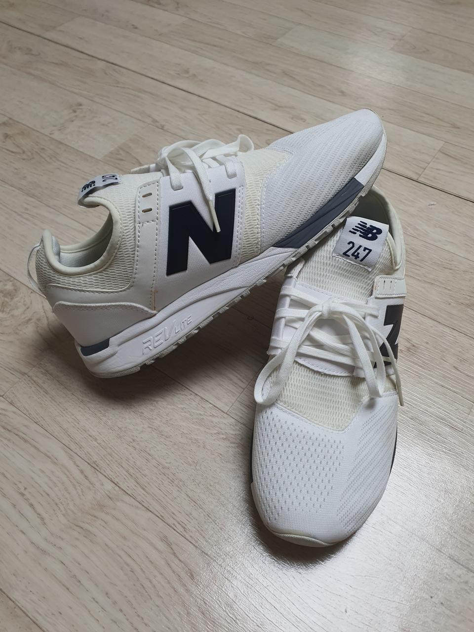 260 뉴발란스 정품 운동화 워킹화 런닝화 스니커즈 260 완전깨끗해요