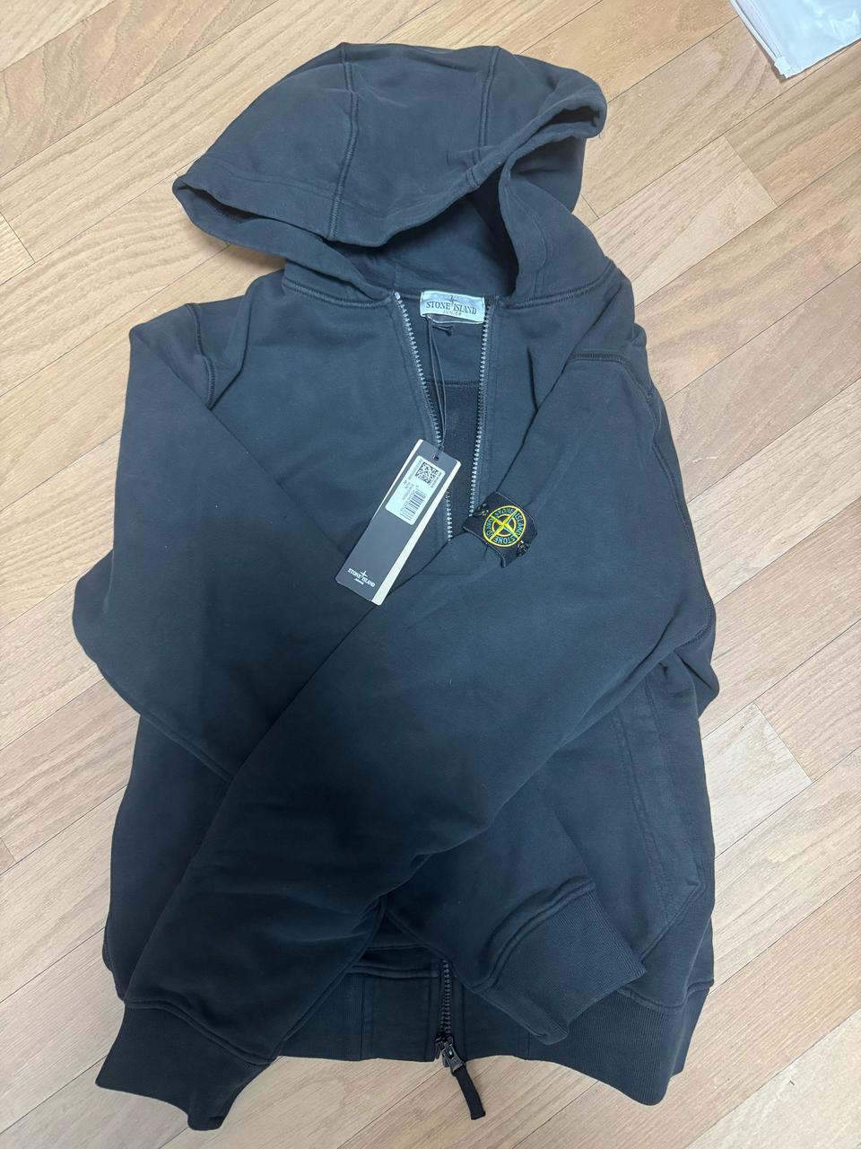 스톤아일랜드 후드집업 14y