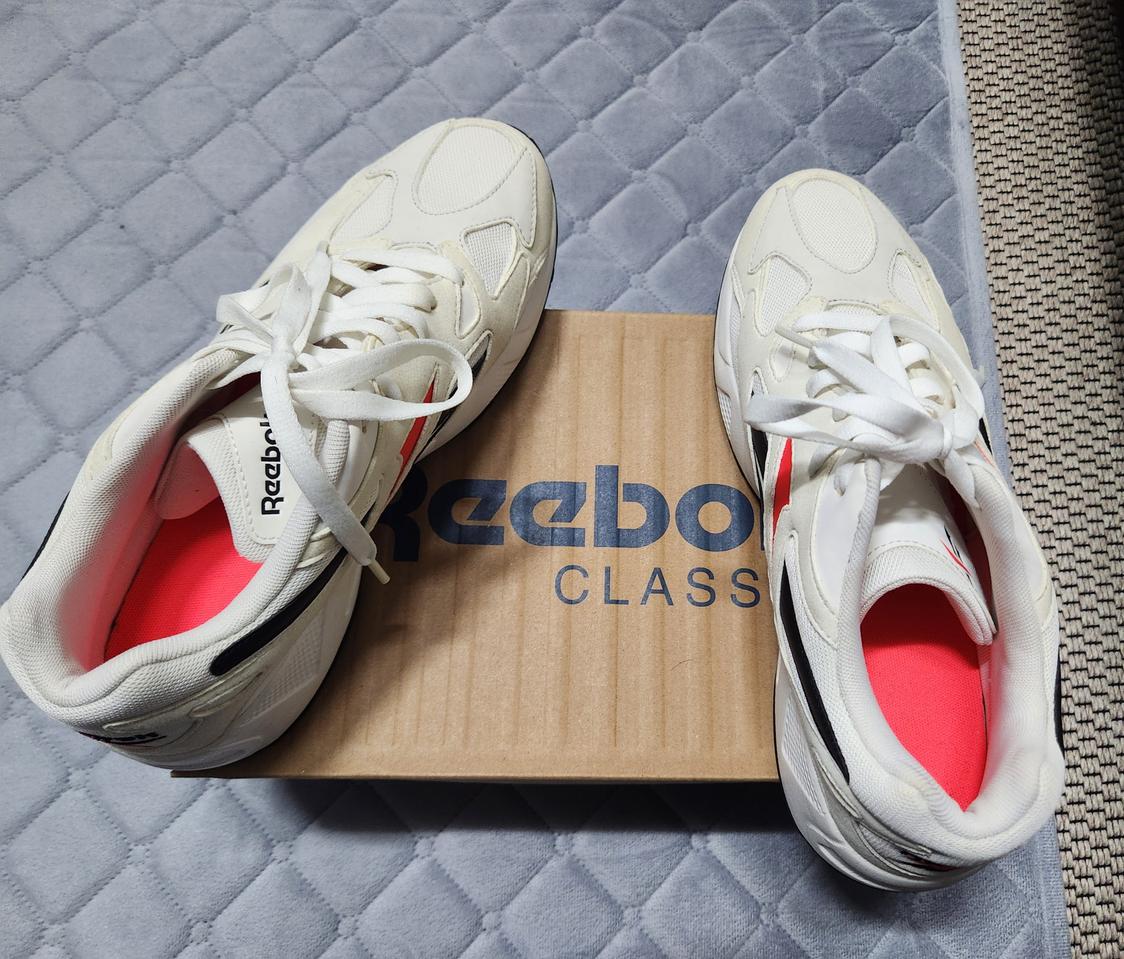 리복 아즈텍 96(275)