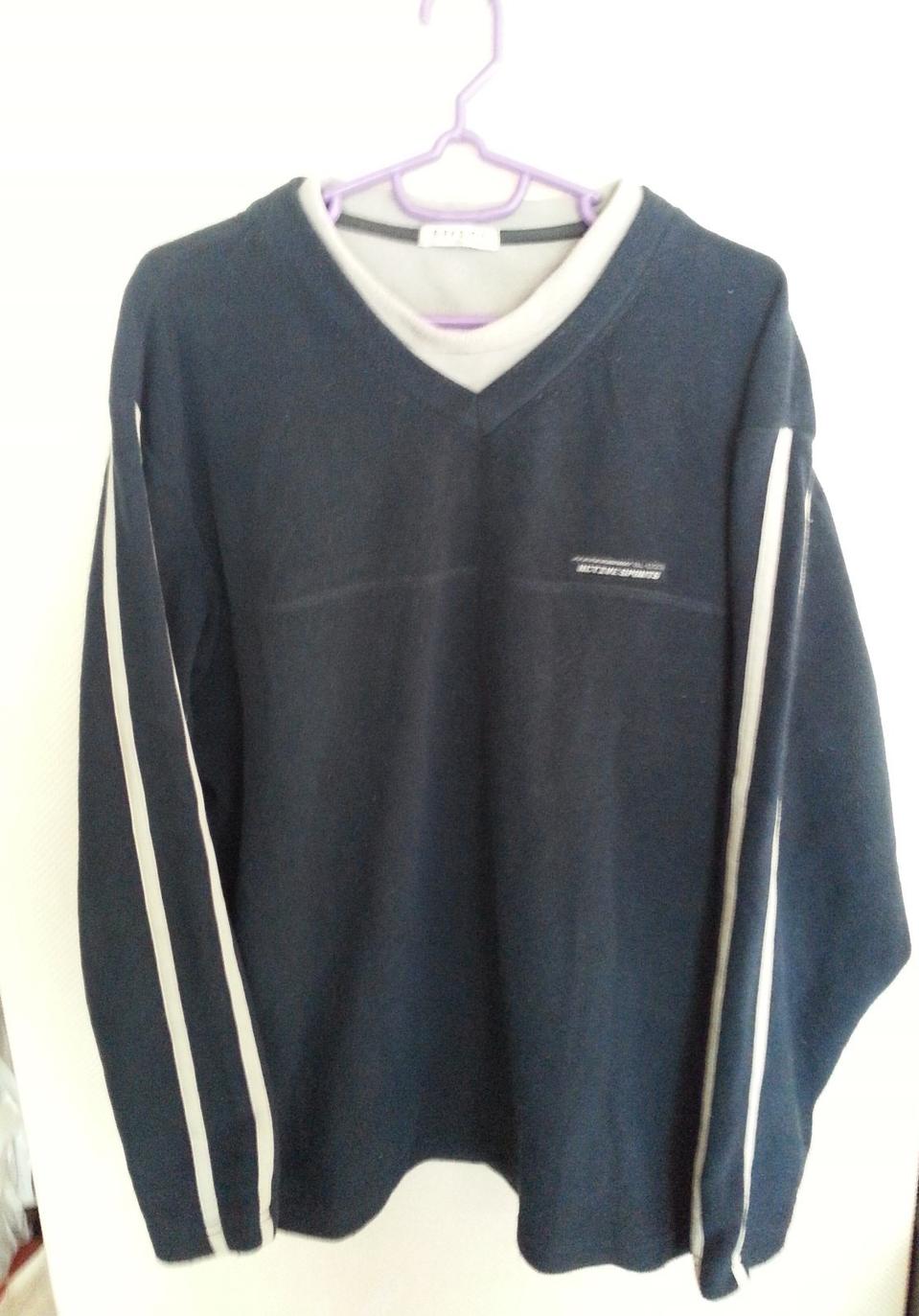 E BASIC 이베이직 남성 브이넥 기모 긴팔 맨투맨 100