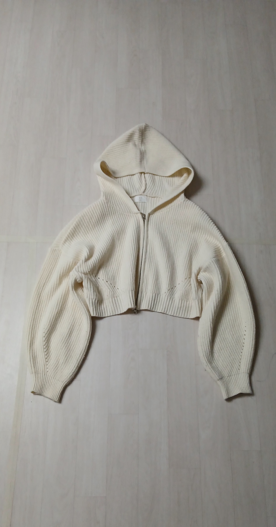 크롭니트 후드집업