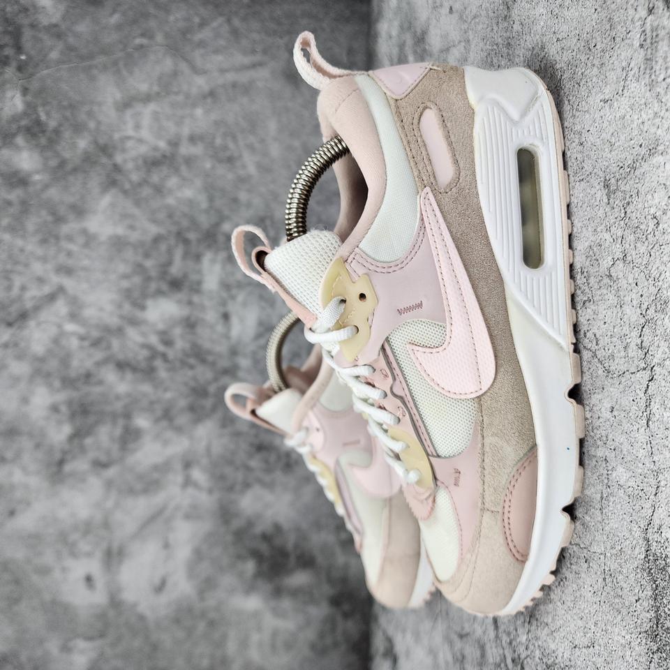 더블식스(정품)나이키 우먼 에어맥스90 퓨츄라 소프트핑크 230