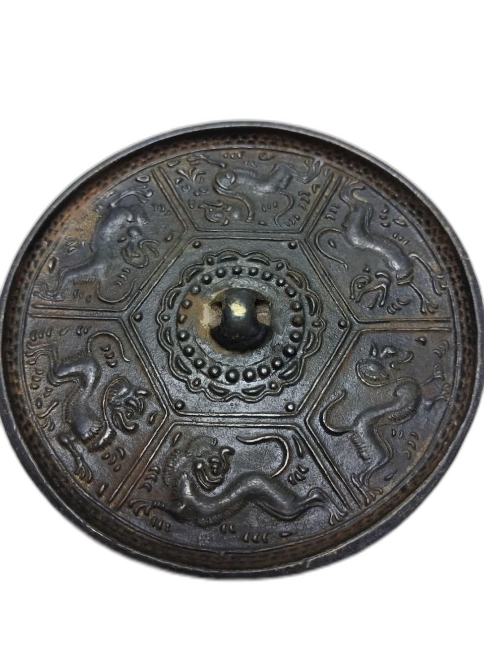 우듬지상회)청동 동경2 지름10cm 무게146g