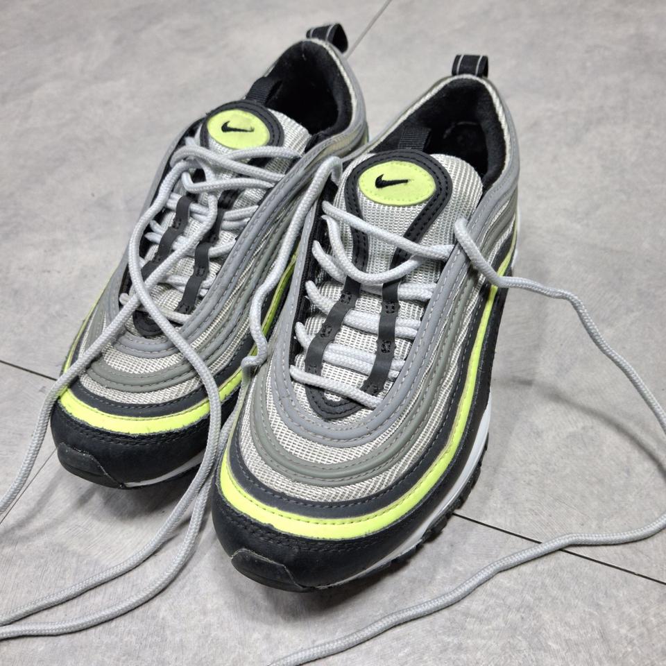 나이키 에어 맥스 97 퓨어 플래티넘 볼트 225