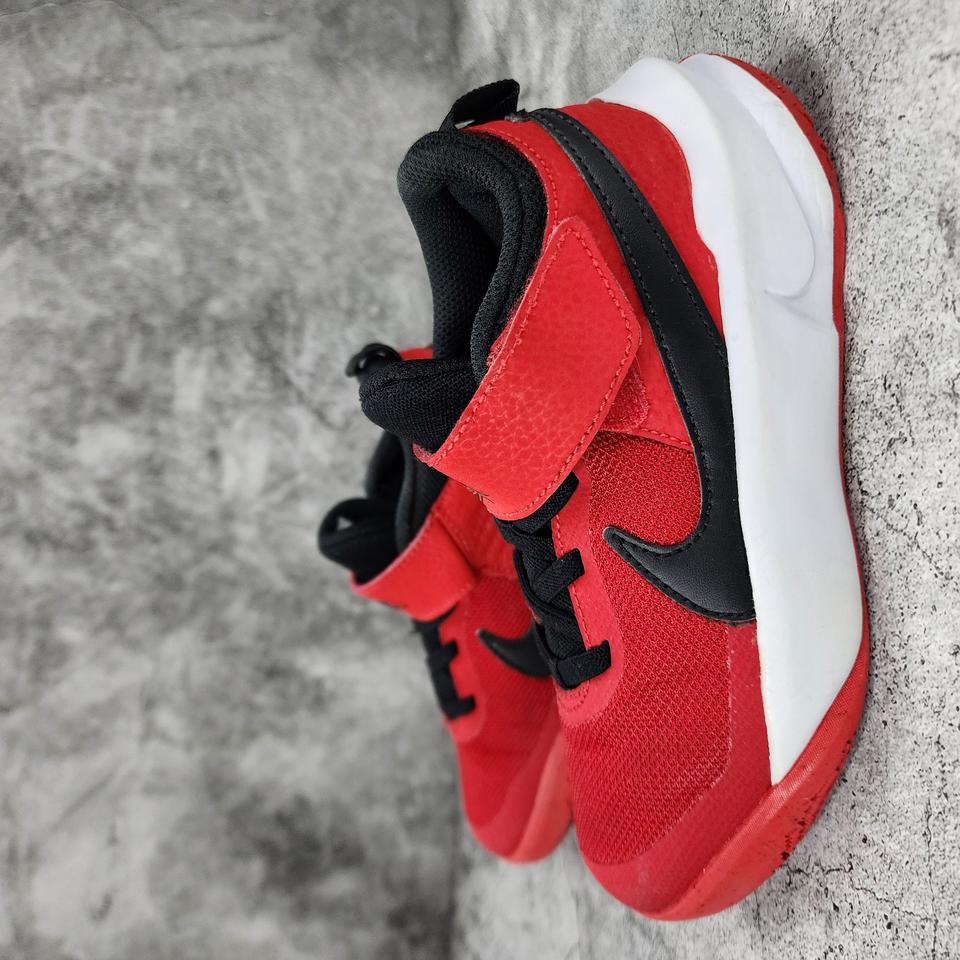 더블식스(정품)나이키 팀 허슬 D10 PS 유니버스시티 레드 185