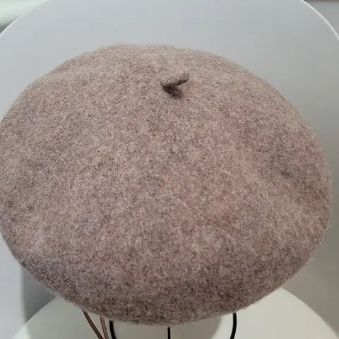 화이트샌드 여성용 울 베레모