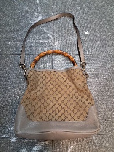 구찌 뱀부 크로스백