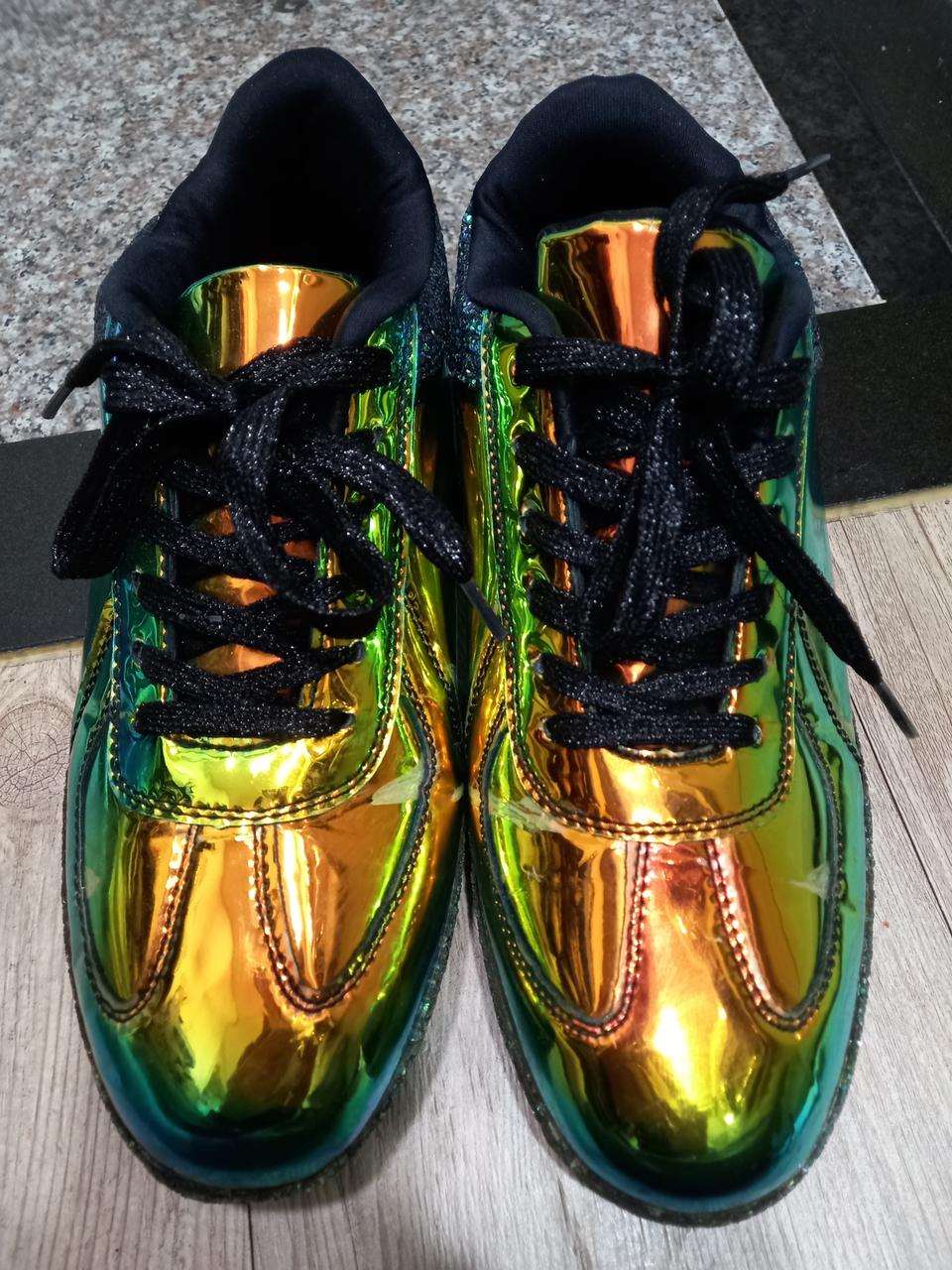 41호 낭성스니커즈 260~265실착 3회 후 보관중