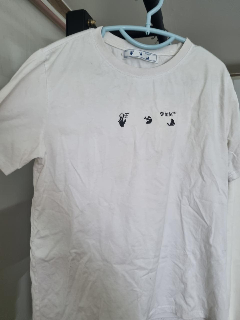 오프화이트 반팔티XL
