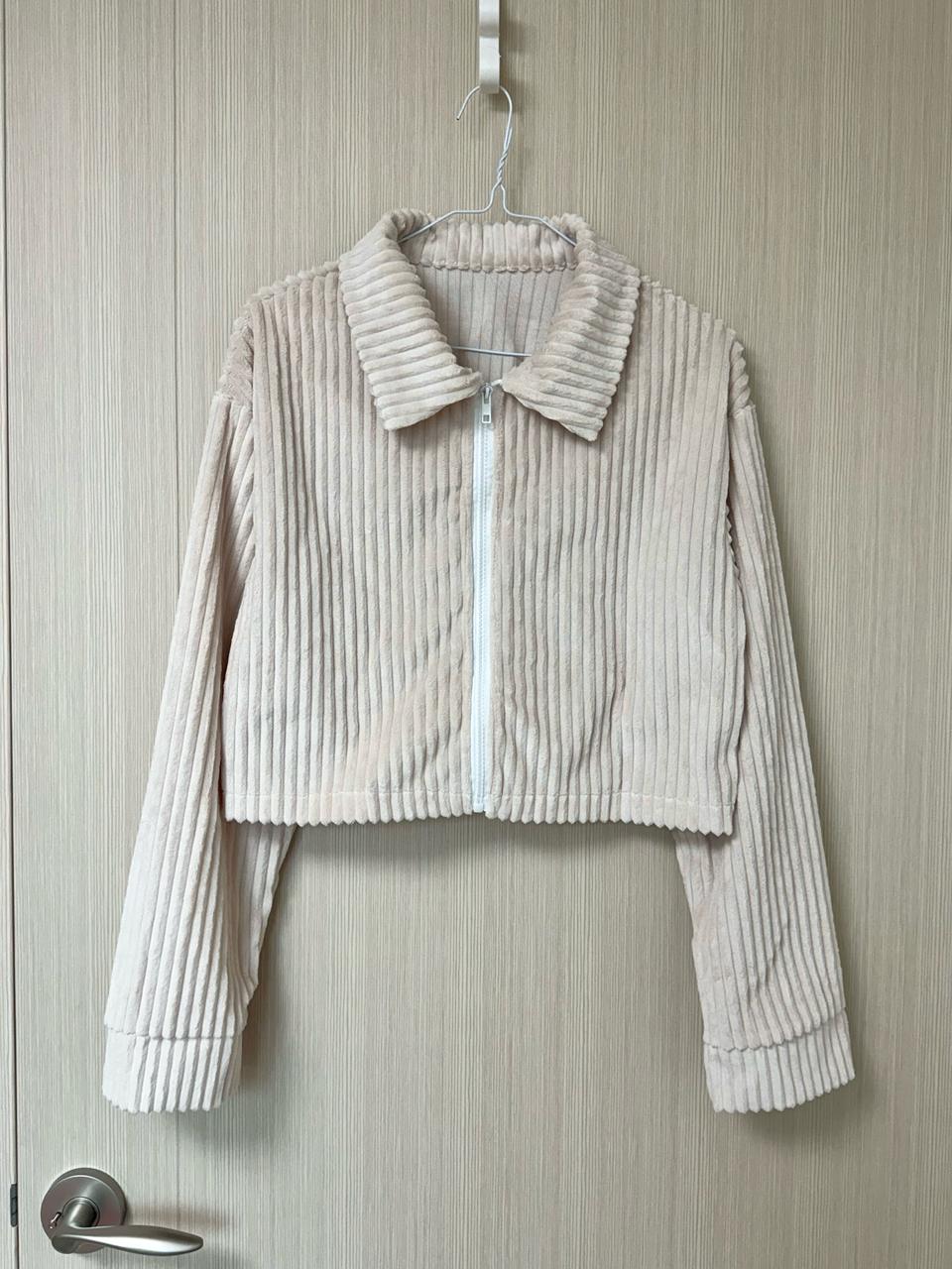 (새상품)코듀로이 크롭 카라 골지집업