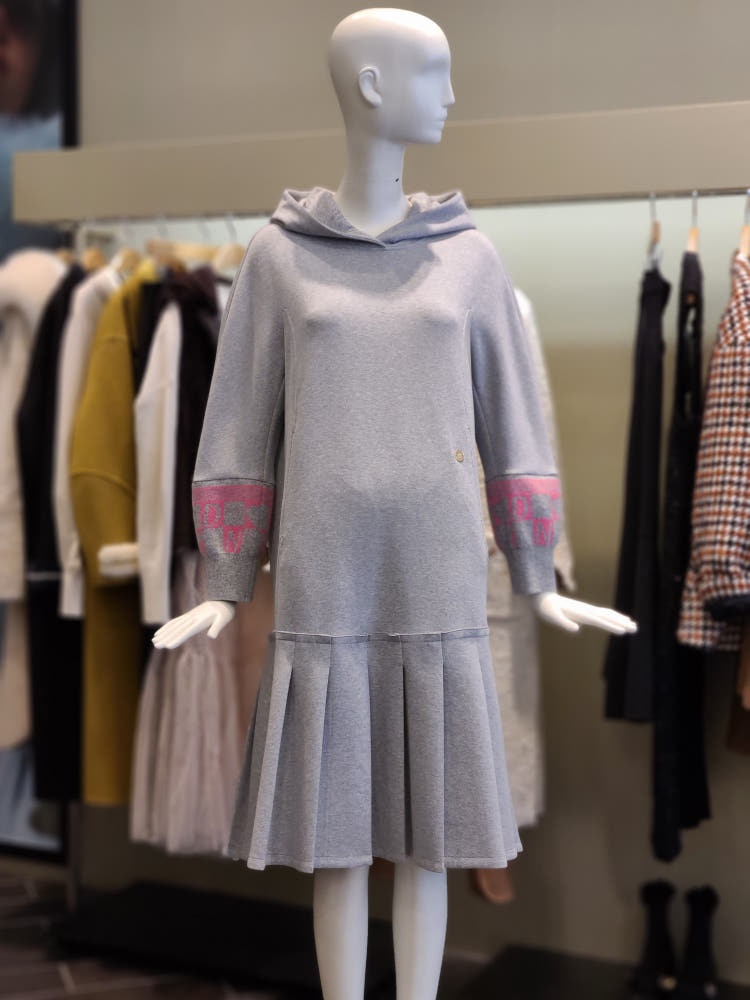 오즈세컨  니트블록후드원피스/66