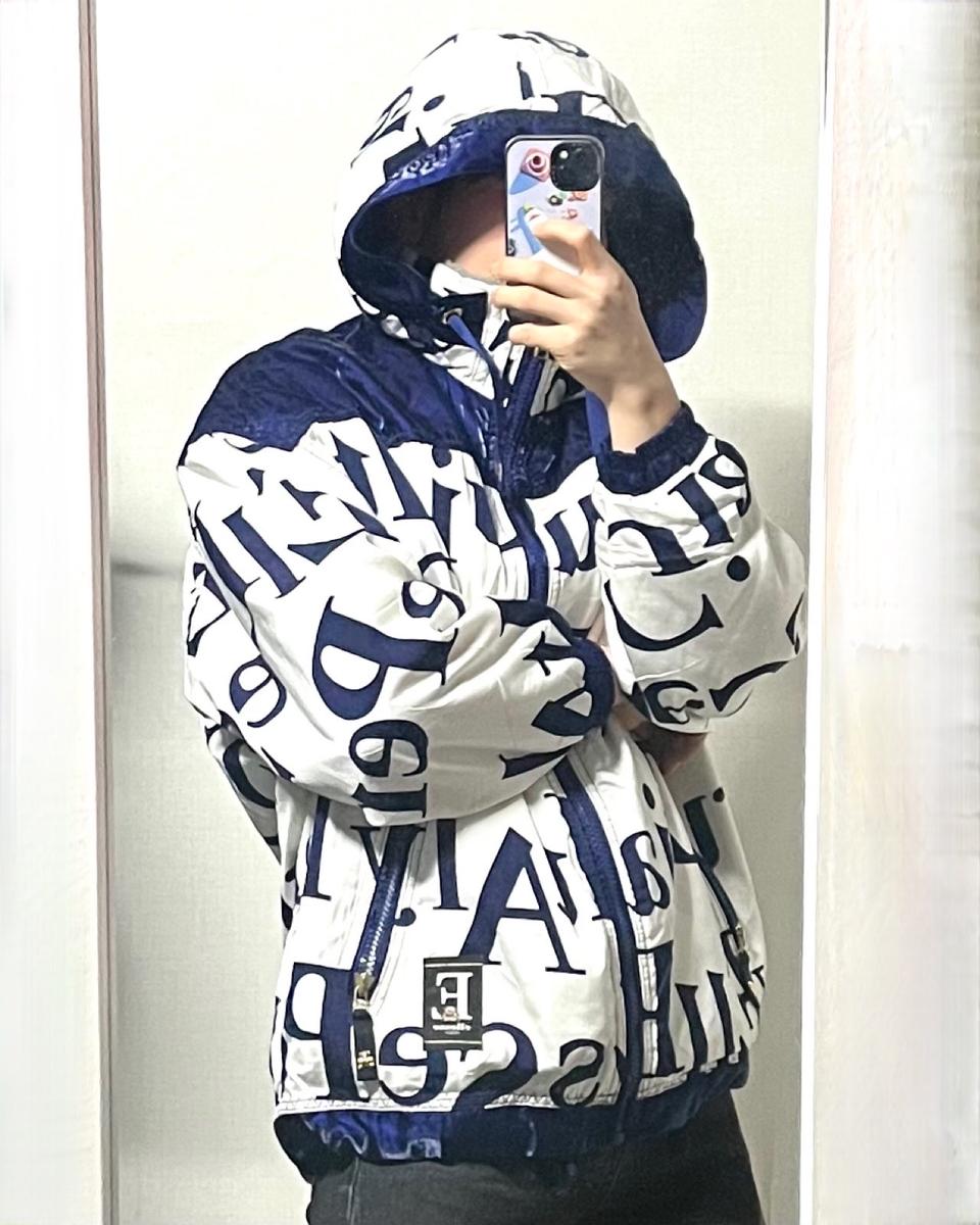 엘레쎄 올드스쿨 후드 점퍼