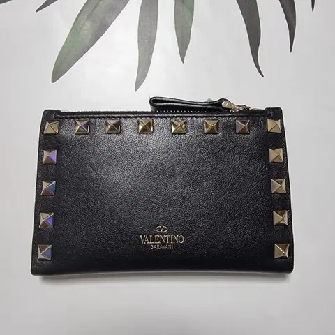 발렌티노 정품 락스터드 카드,동전 지갑