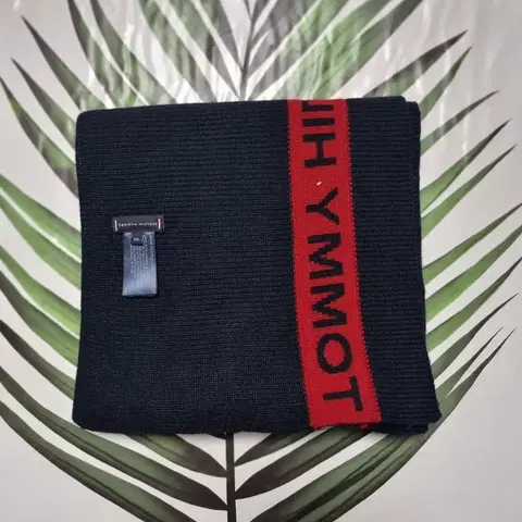 타미힐피거 로고 니트 머플러