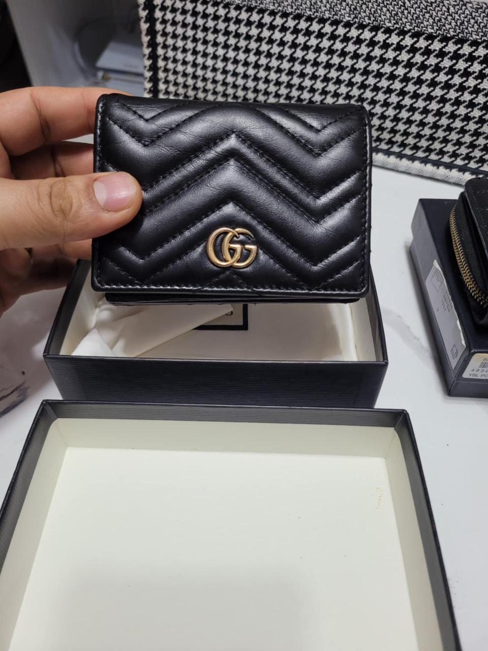 구찌 마틀 반지갑 각각 22만