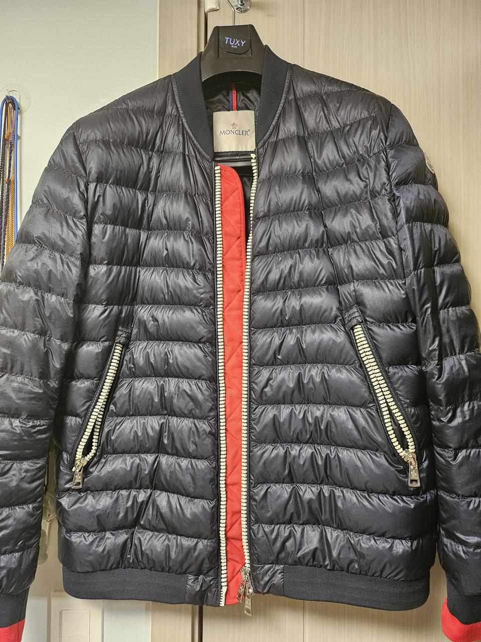 몽클레어 패딩 자켓