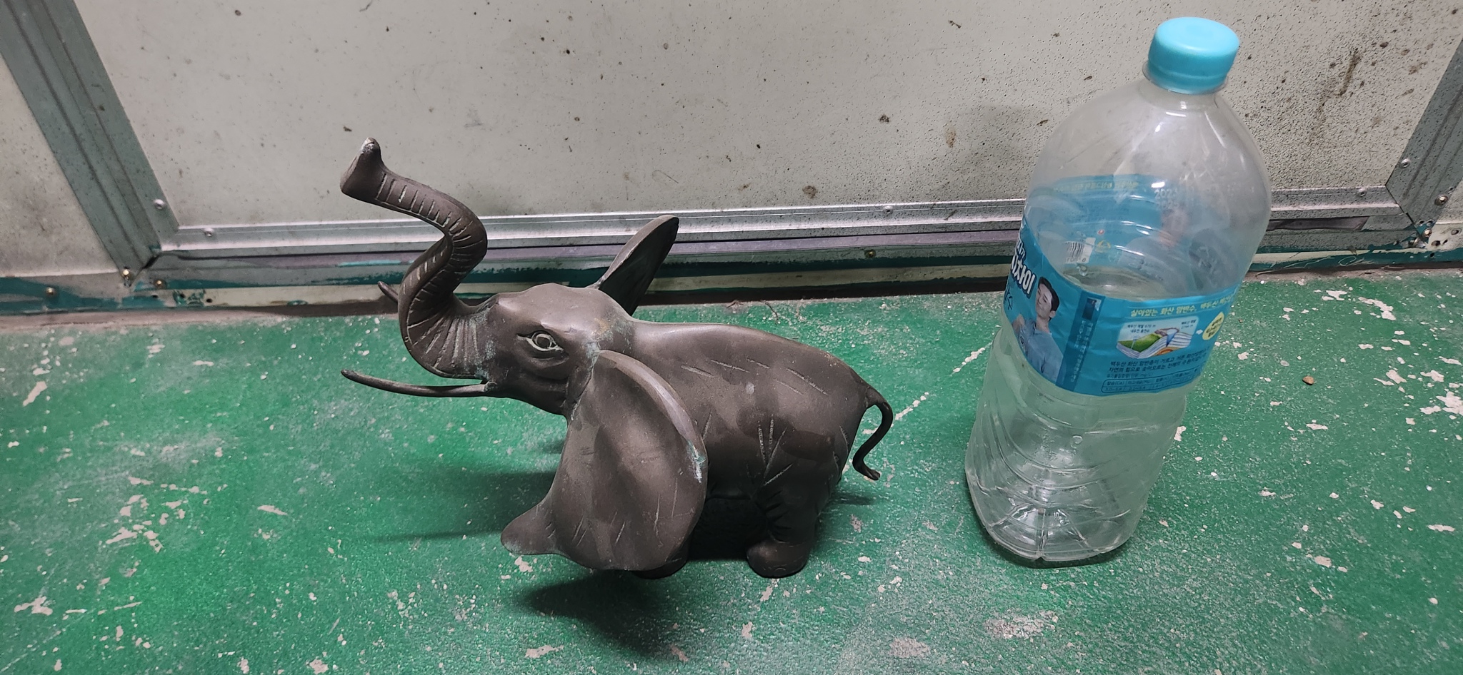 신주 코끼리 조각