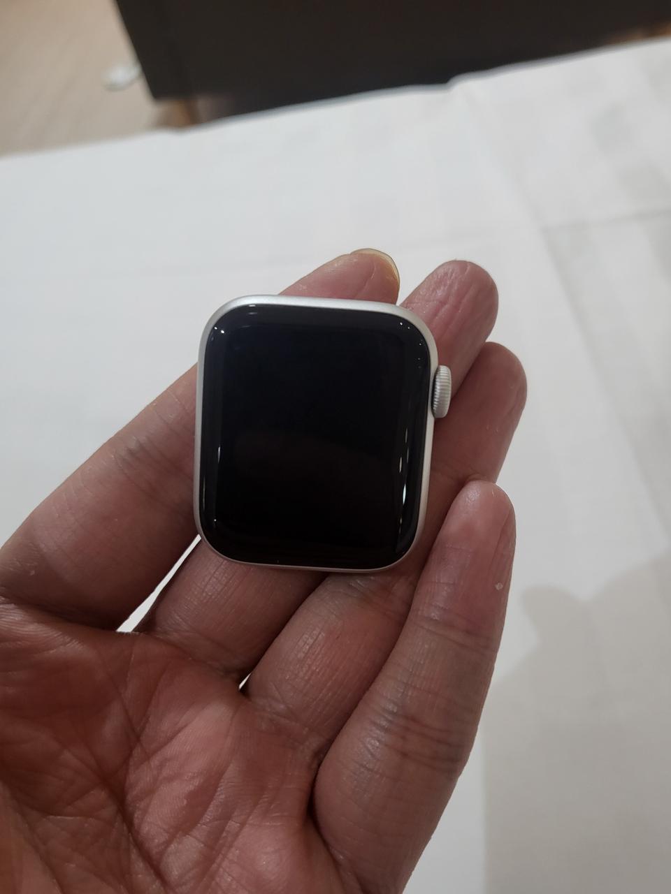 애플워치 se2 40mm 판매합니다