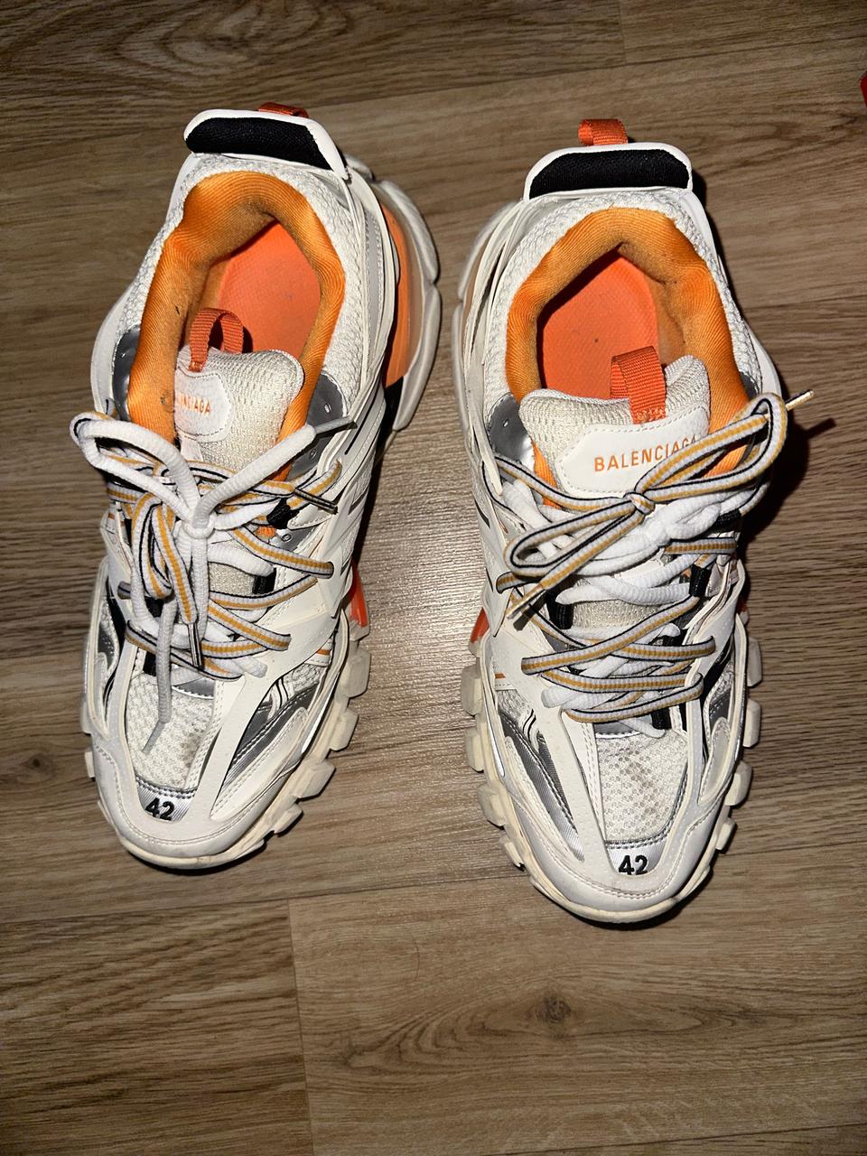 오늘만 이 가격 급처!! 발렌시아가 트랙 슈즈