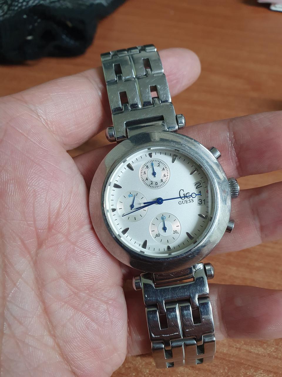 게스컬렉션 남성 시계