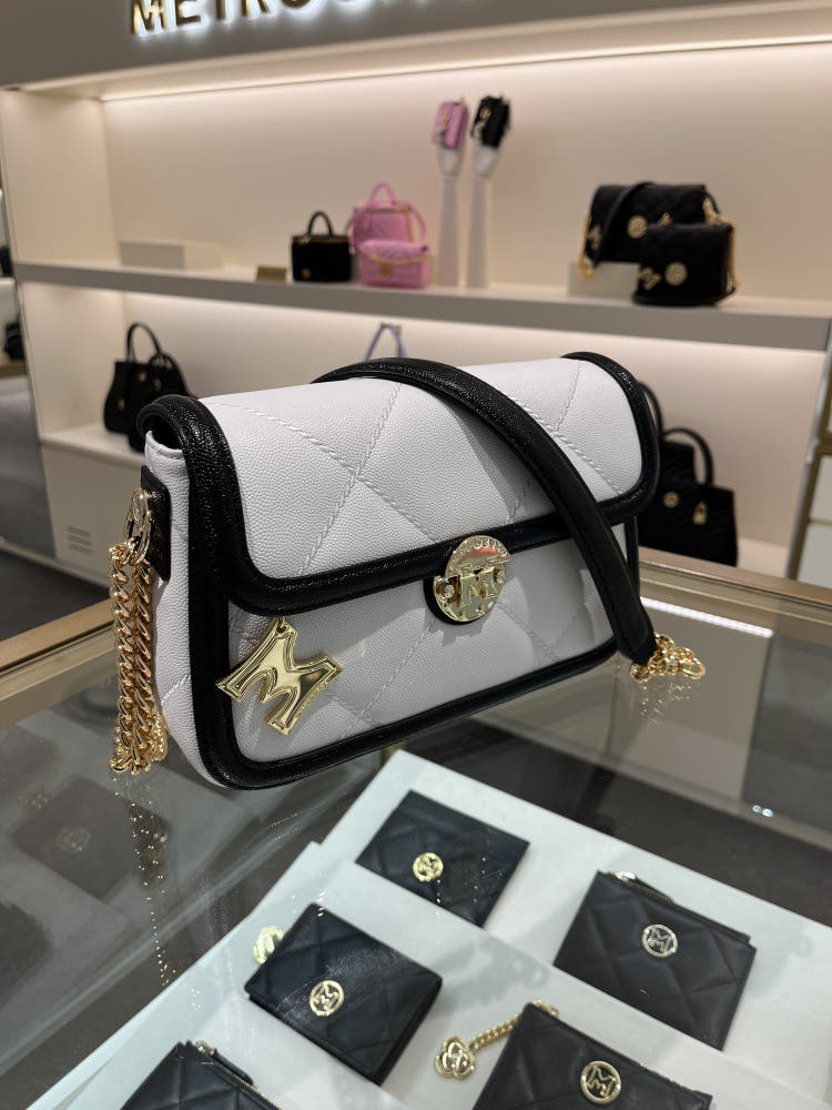 메트로시티 여성의 명품 숄더백