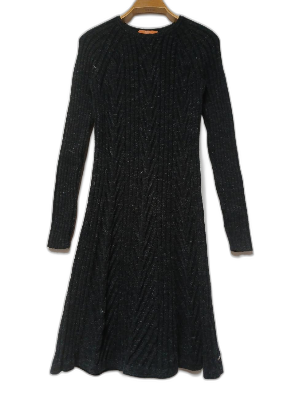 휴고보스 니트원피스