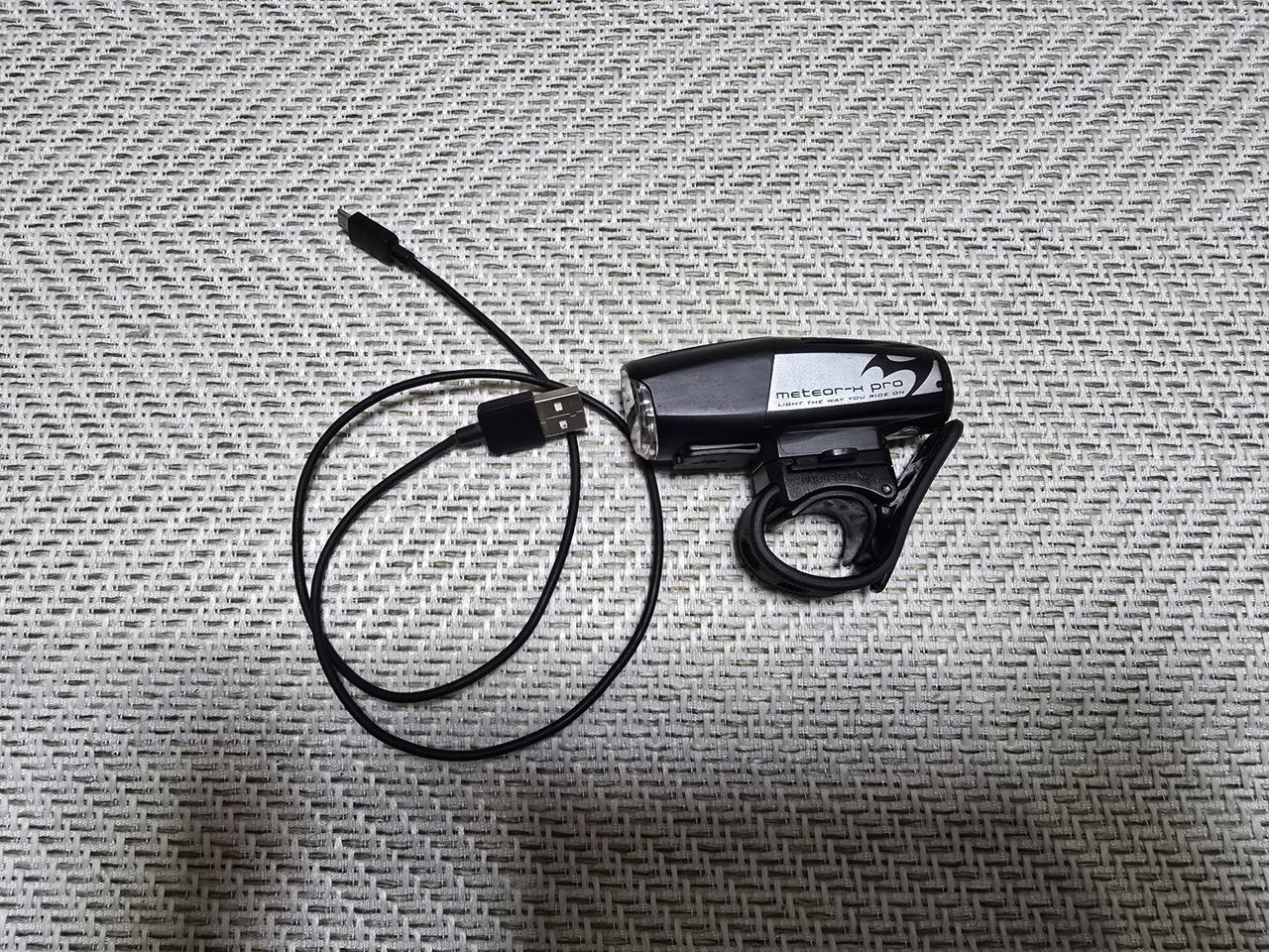 문라이트 메테오 X 오토 PRO(자전거 AUTO 전조등)