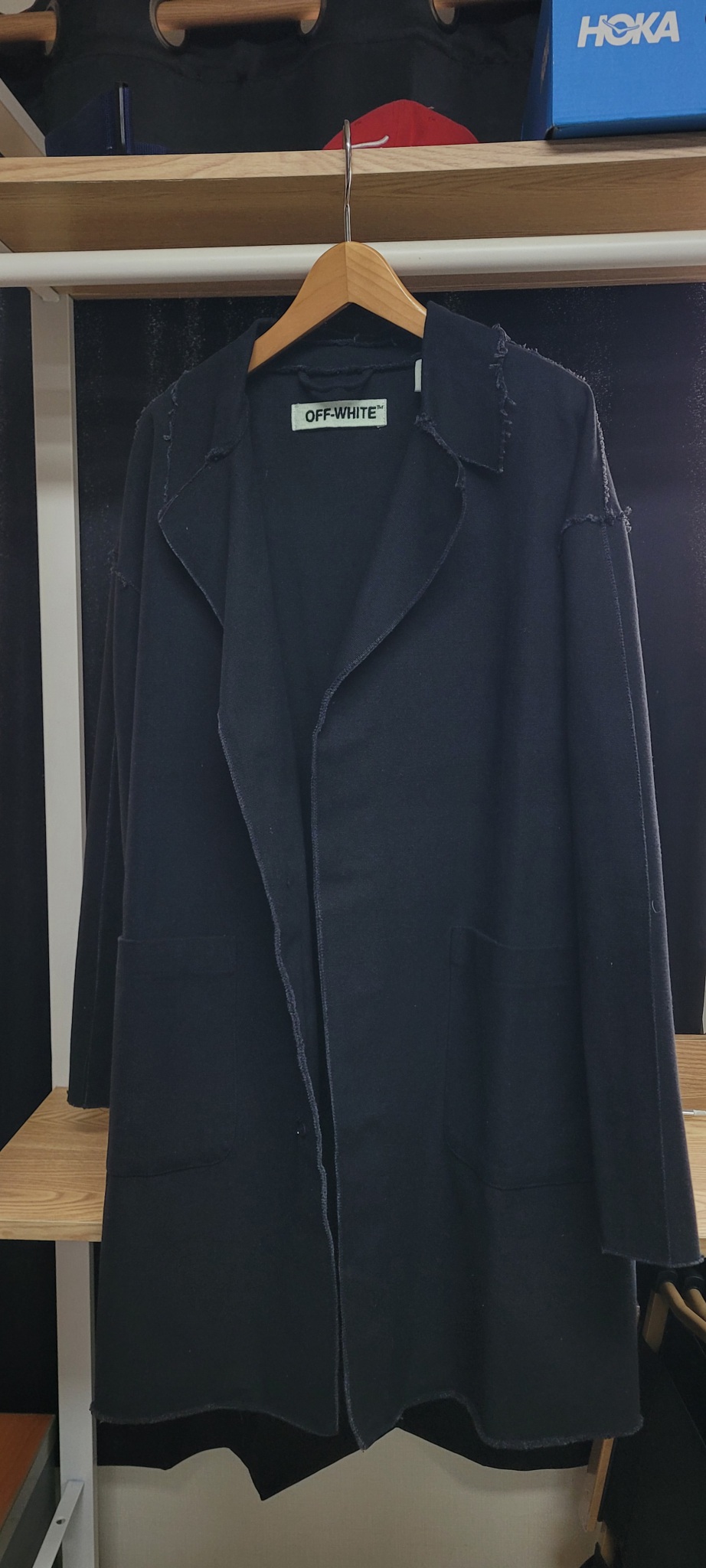 오프화이트 트랜치 코트 자켓