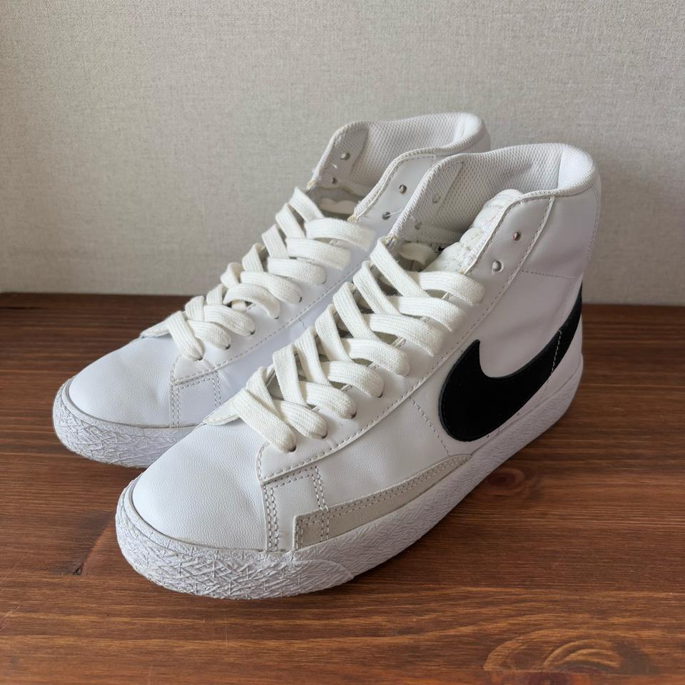 Nike 나이키 블레이저 미드 스니커즈 235