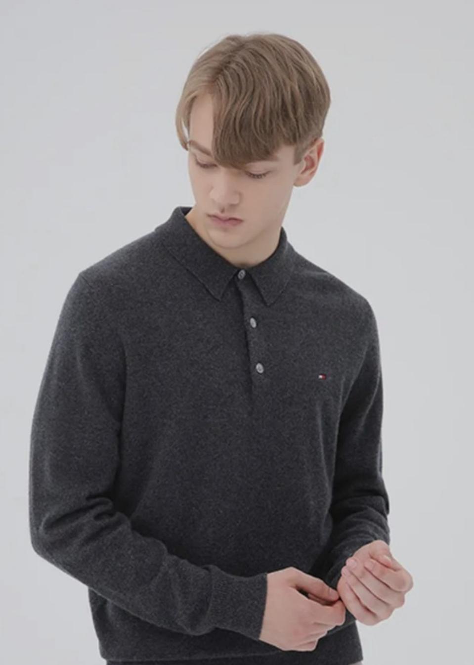 [타미힐피거] 캐시미어100% 클래식 폴로카라 버튼 니트