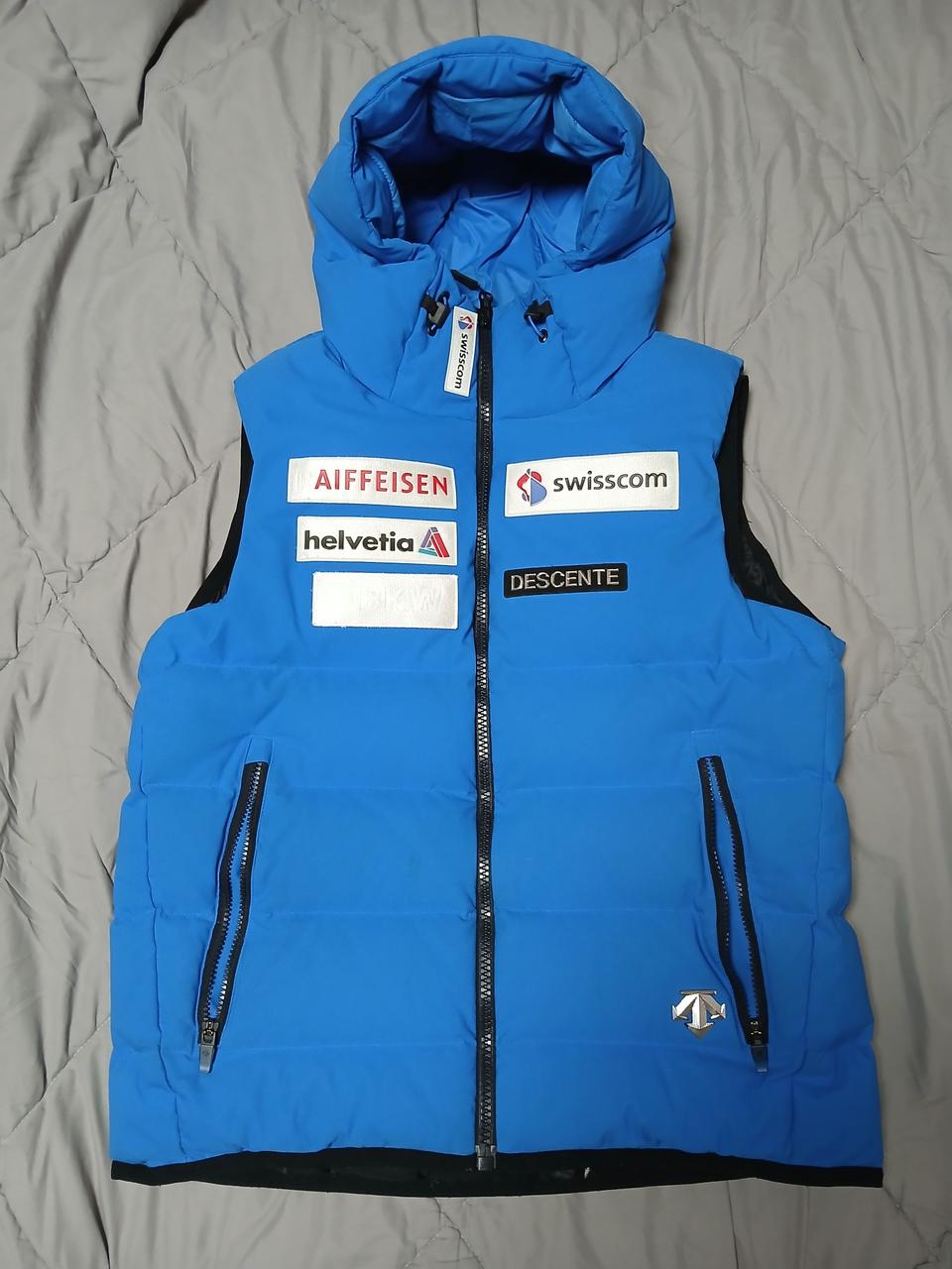 데상트 패딩조끼95ㅡ100