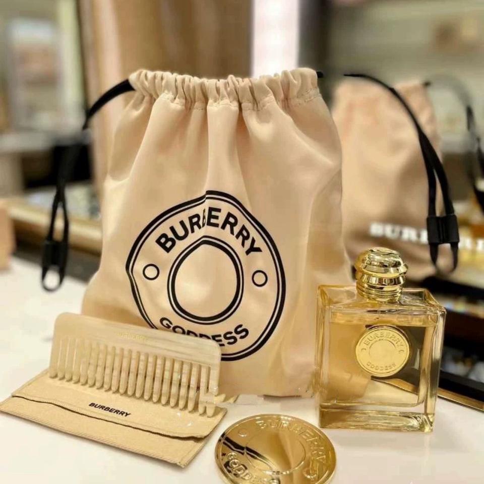 버버리 가죽 스트링 복조리 화장품 파우치