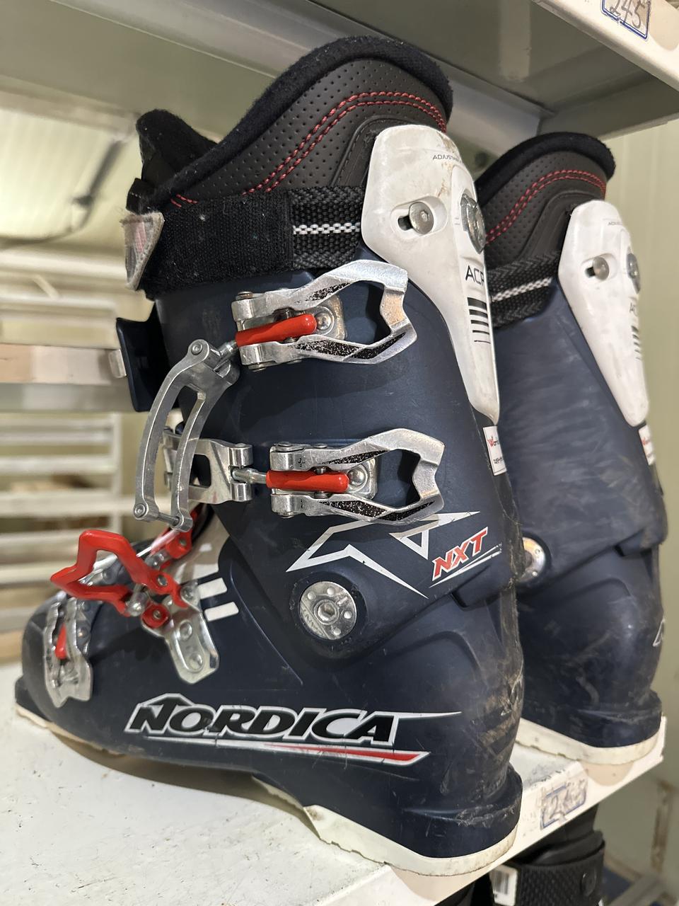 노르디카 중고 스키부츠 저렴하게 판매합니다!!!!!