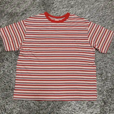 Blackout) 블랙아웃 반팔 티셔츠 Surf (red)