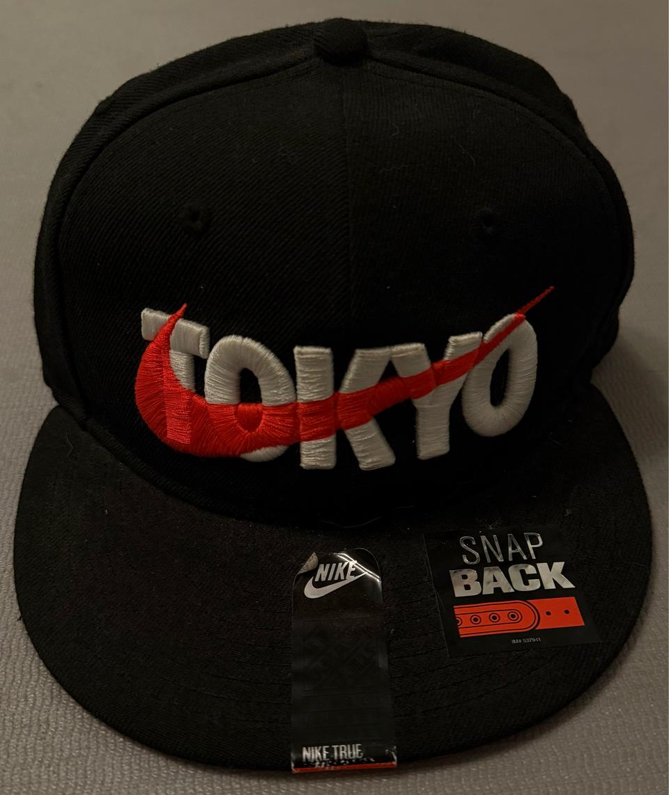 나이키 도쿄 한정판 모자 새 상품