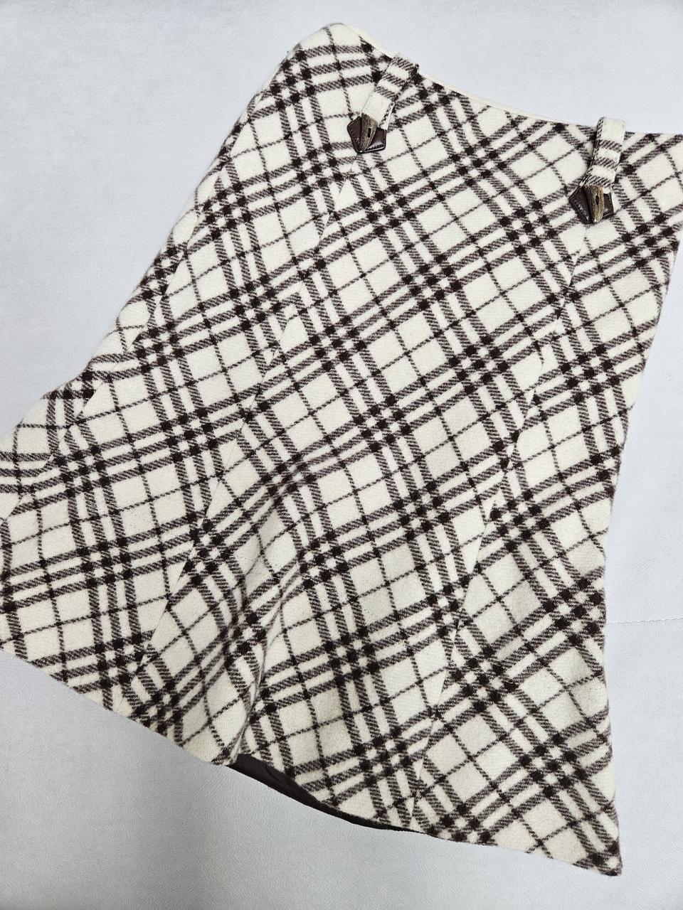 버버리 블루라벨 울 100 머메이드 스커트 36사이즈