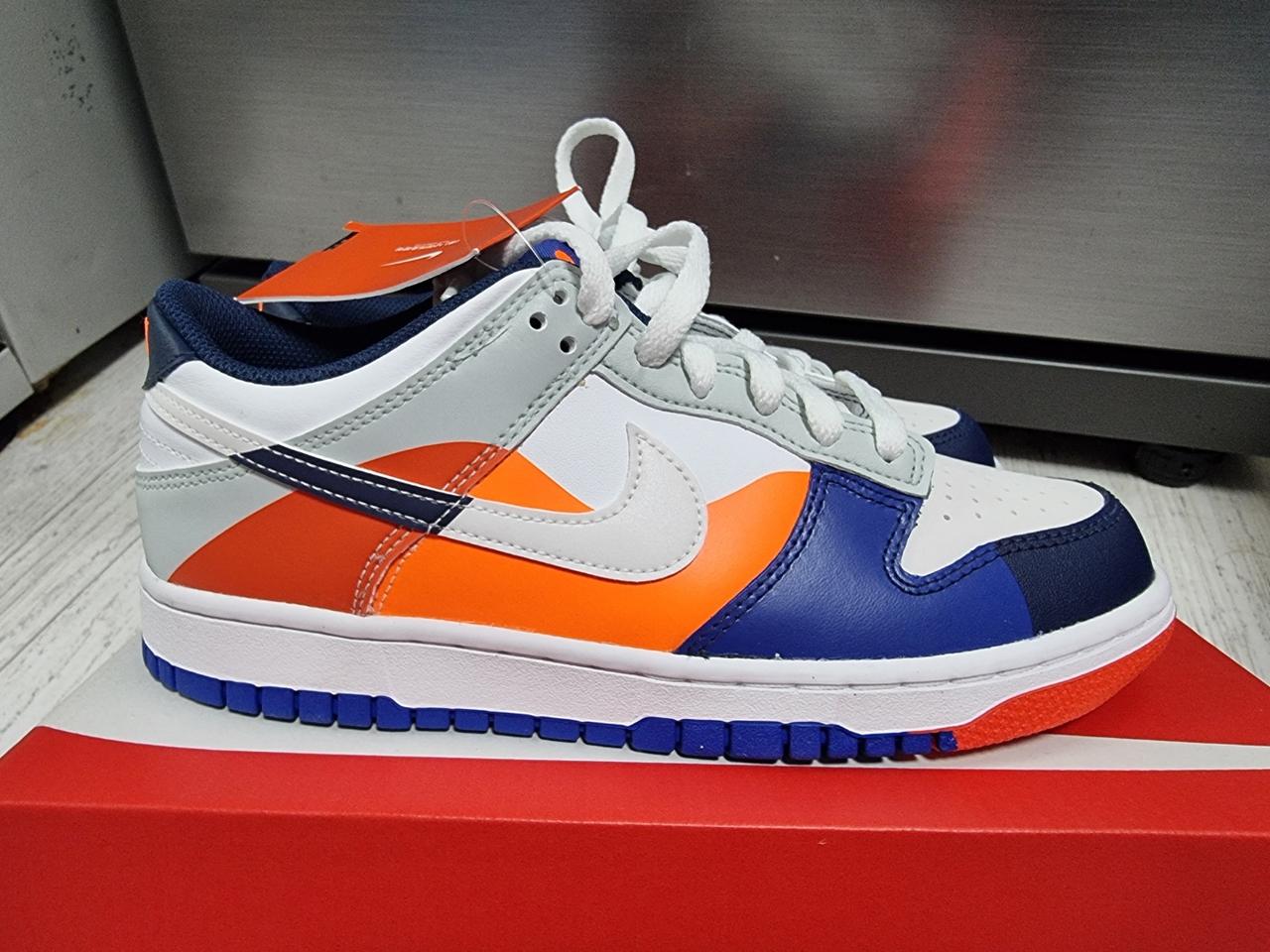 나이키 덩크로우SE 245 새상품 정품 무료배송 천연소가죽 네고불가