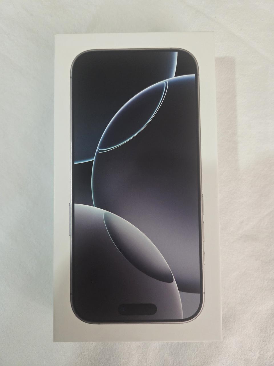 아이폰 16프로 512기가 미개봉