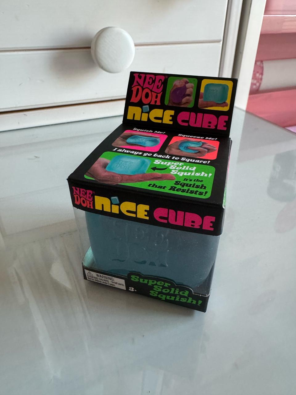 실링 니도 큐브 스트레스볼